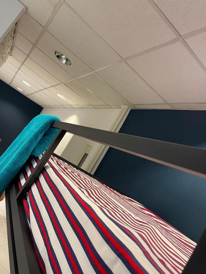 Hostel Matteo Пристина Екстериор снимка